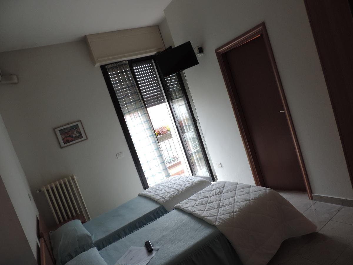 Hotel Cinzia Savignano sul Panaro Eksteriør billede