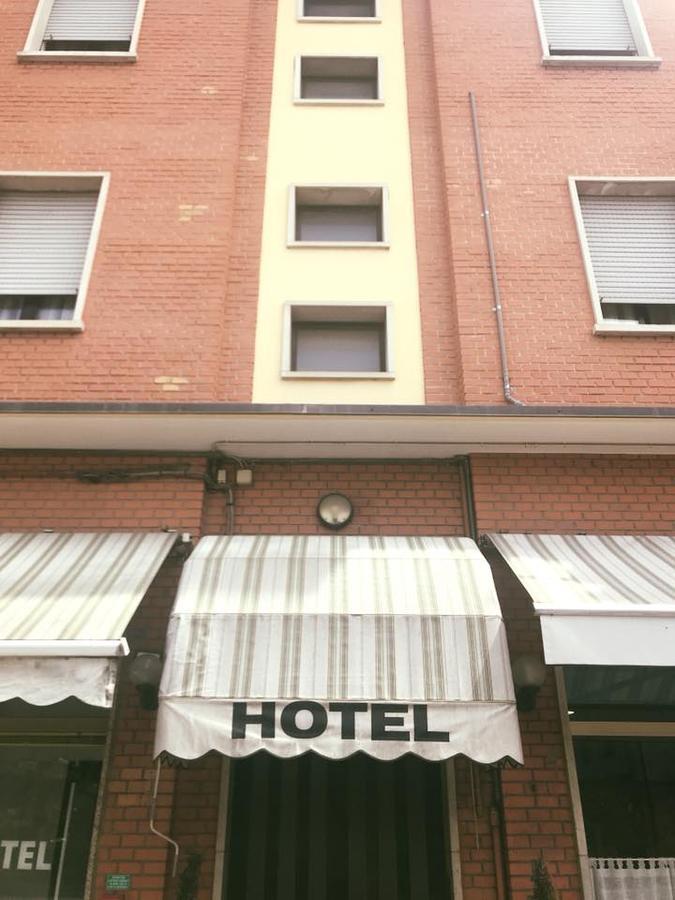 Hotel Cinzia Savignano sul Panaro Eksteriør billede
